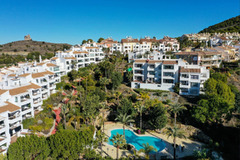 Middle Floor Apartment in Alhaurin Golf
