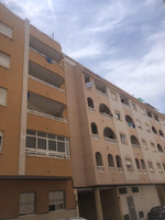 Two bed top floor Apartment poolside