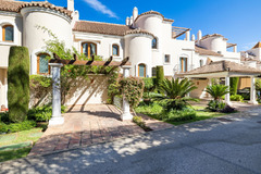 House For Sale in El Paraiso, Costa del Sol