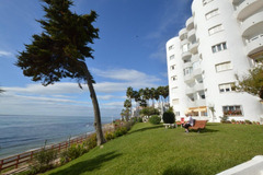 Apartment For Sale in Calahonda, Costa del Sol