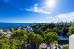 Apartment For Sale in El Faro, Costa del Sol