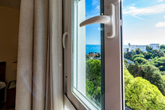 Apartment For Sale in El Faro, Costa del Sol