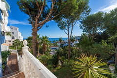 Apartment For Sale in El Faro, Costa del Sol