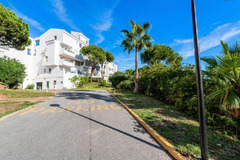 Apartment For Sale in El Faro, Costa del Sol