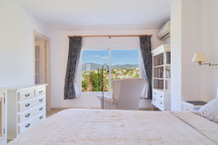 House For Sale in El Paraiso, Costa del Sol
