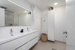 Apartment For Sale in Riviera del Sol, Costa del Sol