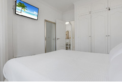 Apartment For Sale in Calahonda, Costa del Sol