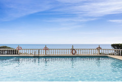 Apartment For Sale in Calahonda, Costa del Sol