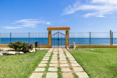 Apartment For Sale in Calahonda, Costa del Sol