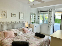 Bungalow for sale In Verdemar, Villamartin