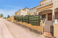 Cozy ground floor in townhouse in La Florida (Orihuela Costa) for sale