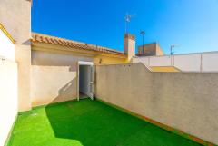 Property in Spain. Townhouse sea views  in Torrevieja,Costa Blanca,Spain