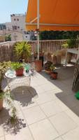 Seaside apartment for rent