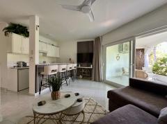 Apartment in Puerto Banus. 3 beds close to sea