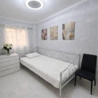 Exclusive 5-bedroom apartment is for sale in the center of Valencia, Campanar