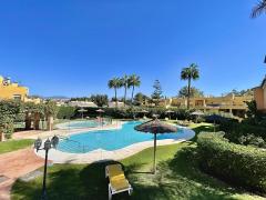 Ground floor flat for sale with views of the golf course in Guadalmina Alta, Marbella