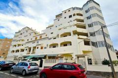Cozy small penthouse with sea view  for sale in Torrevieja