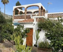 Detached House Just 100 Metres from the Sea for sale in Taramay, Almuñécar