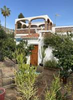 Detached House Just 100 Metres from the Sea for sale in Taramay, Almuñécar