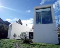 Beautiful and bright, modern home for sale at the foot of Sierra Mariola