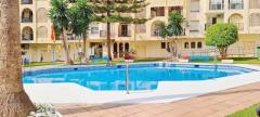 Beachside apartment for sale in Fuengirola