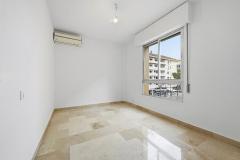 Beachside apartment for sale in Fuengirola