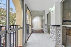 Beachside apartment for sale in Fuengirola