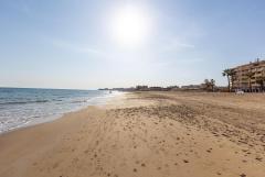 Cosy Apartment  for sale Torrevieja (La Mata)