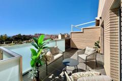 Penthouse with large terrace , sea view, and only 350 m to the beach for sale in Torrevieja