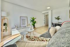 Penthouse with large terrace , sea view, and only 350 m to the beach for sale in Torrevieja
