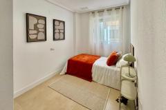 Penthouse with large terrace , sea view, and only 350 m to the beach for sale in Torrevieja