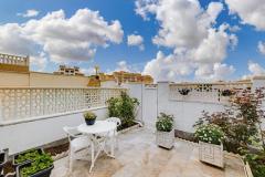 Wonderful two-storey townhouse for sale in Torrevieja