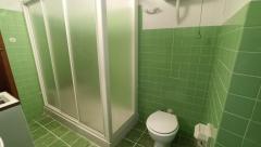 Large urban plot of 953 m² with traditional house to renovate in the centre of Corrales (Zamora)