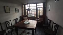 Large urban plot of 953 m² with traditional house to renovate in the centre of Corrales (Zamora)