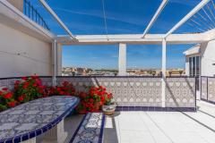 Penthouse with  Terrace, Sea Views, 3 bedrooms and Garage for sale in Torrevieja