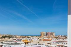 Penthouse with  Terrace, Sea Views, 3 bedrooms and Garage for sale in Torrevieja