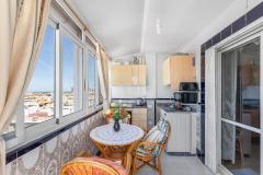 Penthouse with  Terrace, Sea Views, 3 bedrooms and Garage for sale in Torrevieja