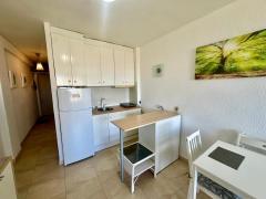 Charming 1-bedroom apartment with sea views for sale in Torrevieja