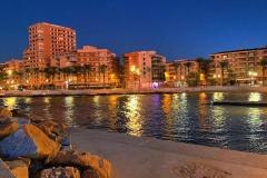 Newly built apartment for sale  in the city centre with only 250 m to Playa del Cura, Torrevieja
