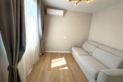 For sale newly renovated top floor with large roof terrace in Torrevieja