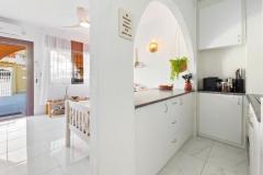 Ground floor corner apartment with large garden in La Rosaleda, Torrevieja
