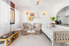 Ground floor corner apartment with large garden in La Rosaleda, Torrevieja