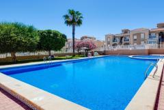 For sale cozy ground floor with terrace/garden, only 20 min walk to Playa de La Mata