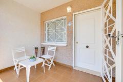 For sale cozy ground floor with terrace/garden, only 20 min walk to Playa de La Mata