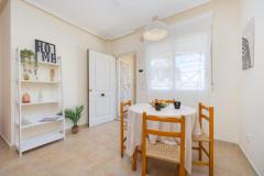 For sale cozy ground floor with terrace/garden, only 20 min walk to Playa de La Mata