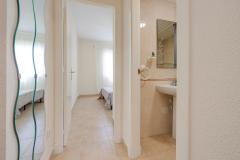 For sale cozy ground floor with terrace/garden, only 20 min walk to Playa de La Mata