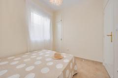 For sale cozy ground floor with terrace/garden, only 20 min walk to Playa de La Mata