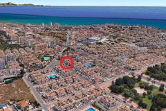 For sale cozy ground floor with terrace/garden, only 20 min walk to Playa de La Mata