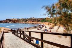 For sale cozy ground floor with terrace/garden, only 20 min walk to Playa de La Mata