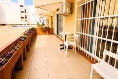 Renovated and bright apartment with only 450 m to Playa del Cura for sale in Torrevieja
